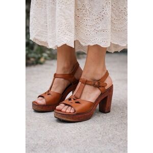 Vtg 70s Sz 6 Wood Heel Platform Heels Neolite Quality Craft Hippie Hippy Brown